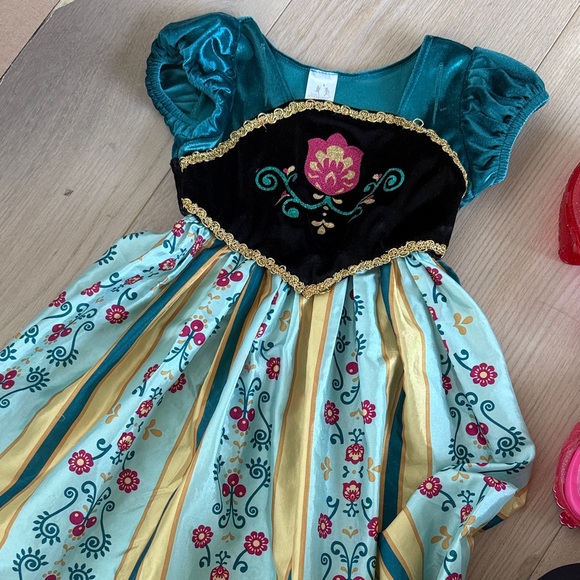 Princess Costume Dress-Up Lot for Kids - Picture 7 of 9